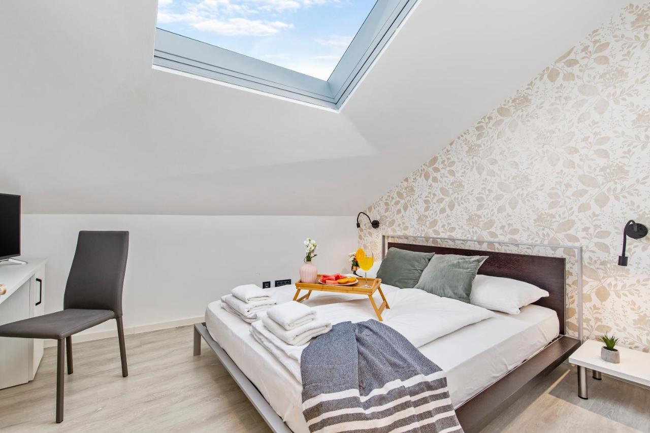Apartments Rijeka In Ngoại thất bức ảnh